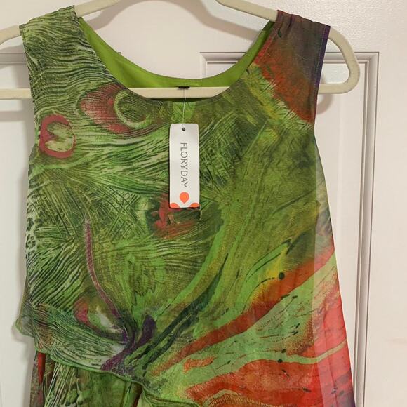 Floryday green and red peacock print dress with ruffles size medium NWT - Picture 2 of 6
